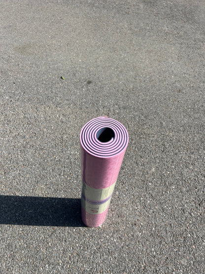 Yoga & Fitness Mat – Tapis de Sport مريح وعملي للرياضة ولليوغا